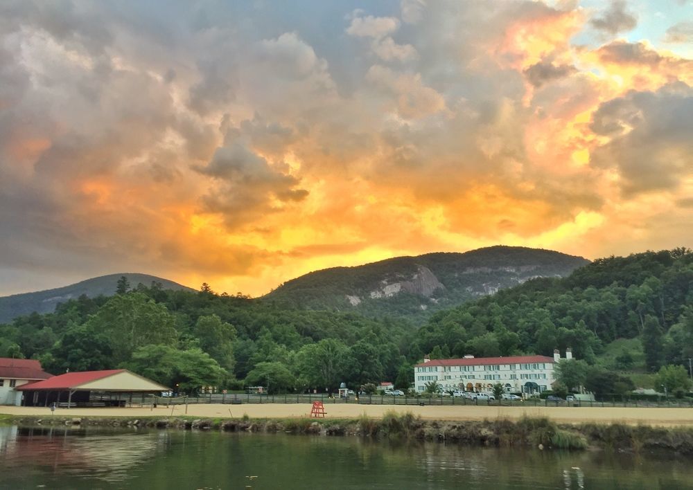 The 1927 Lake Lure Inn And Spa Extérieur photo